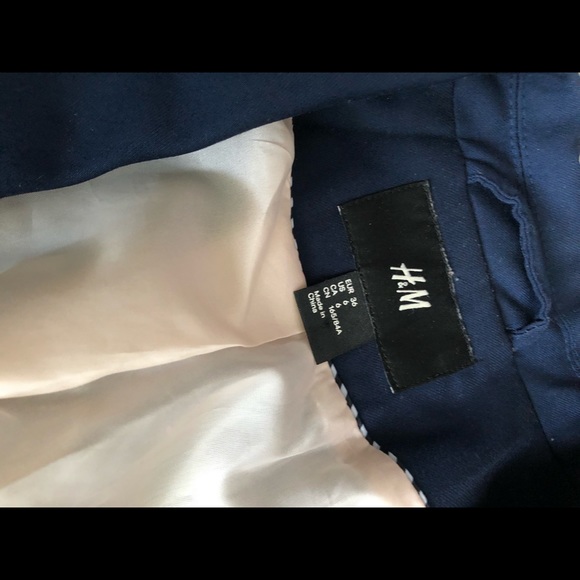 SOLD - Navy Blue H&M Blazer - Picture 2 of 2